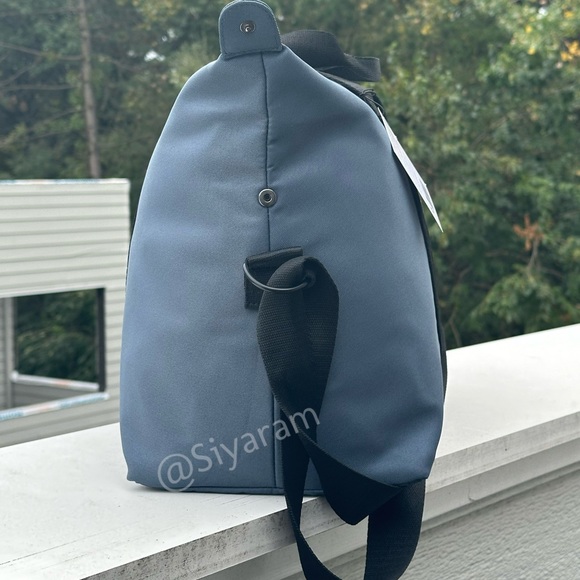 Coach travel bag/ Weekender bag / duffle/ gym bag - Picture 7 of 7